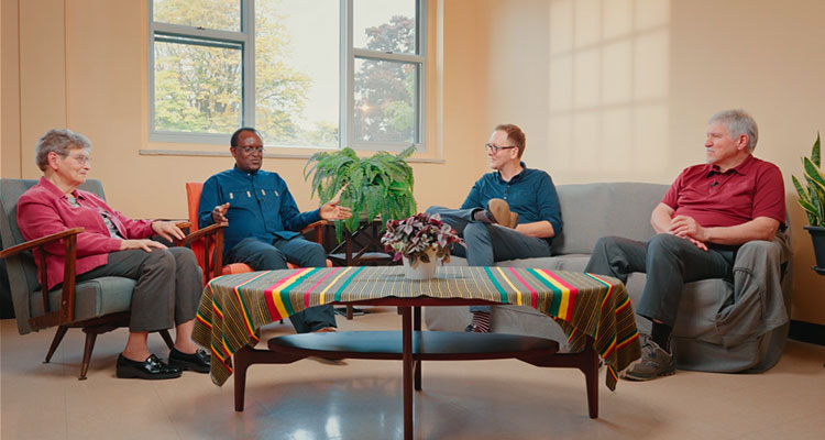 Gisèle Turcot, Pierre Claver Nzeyimana, Mathieu Lavigne et Carl Hétu